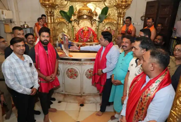 Rohit Sharma and Jay Shah Seek Blessings at Siddhivinayak Temple in Mumbai with T20 World Cup Trophy â€“ Check Out the Picture