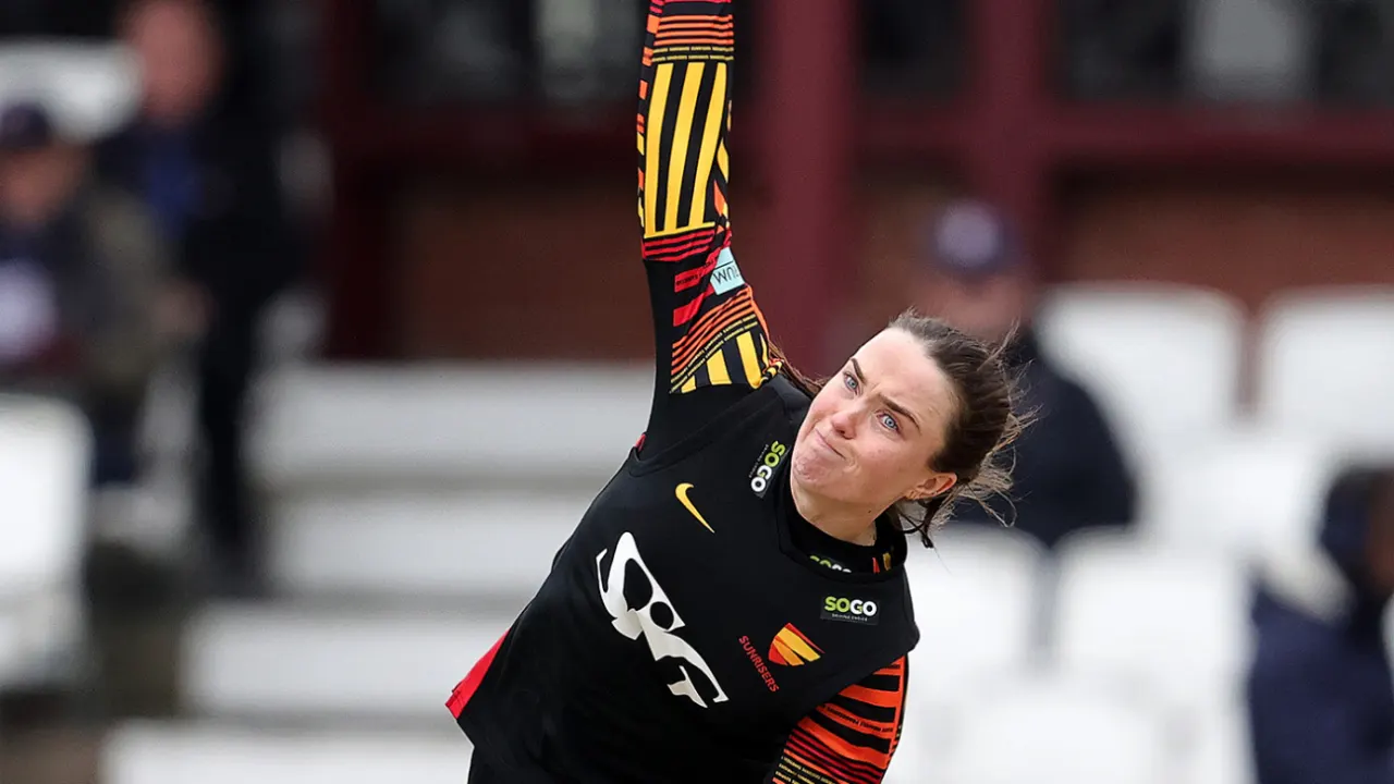 Mady Villiers' Dominant Performance Crushes Diamonds and Lifts Sunrisers on Birthday