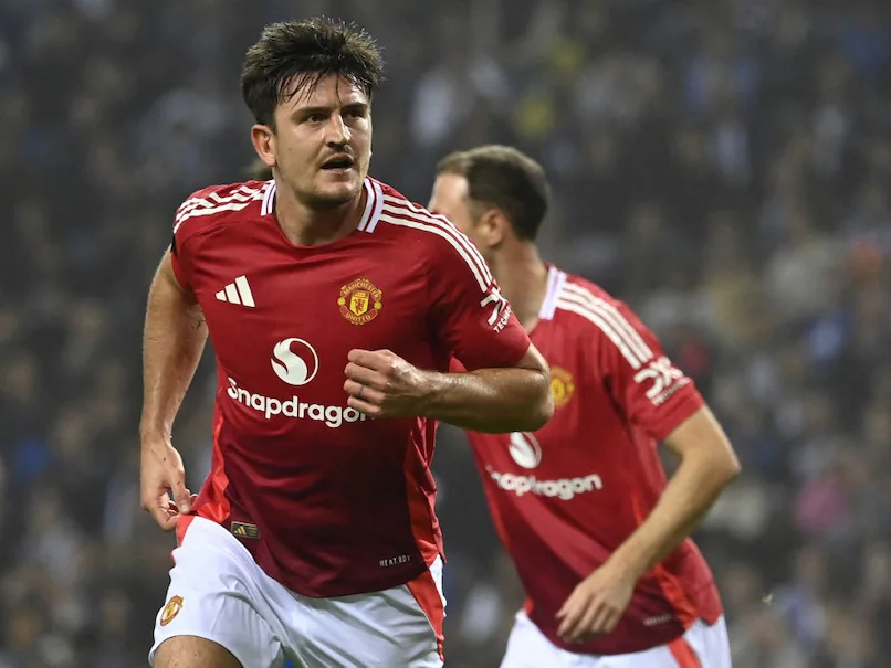 Late Drama as Harry Maguire Saves Manchester United in the 91st Minute; Bruno Fernandes Sees Red