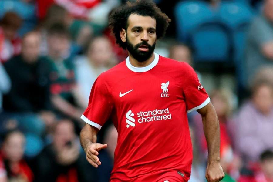 Slot Delivers Insights on Gravenberch's Development at Liverpool and Salah's Sensational Performance