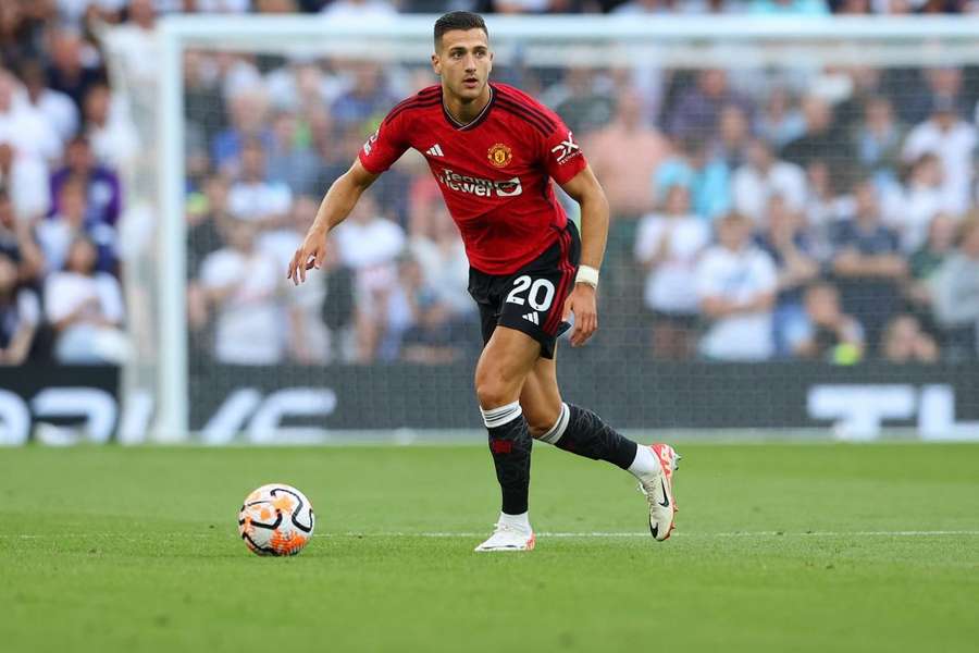 Dalot ecstatic for Man Utd teammate Malacia as he makes a successful fitness comeback