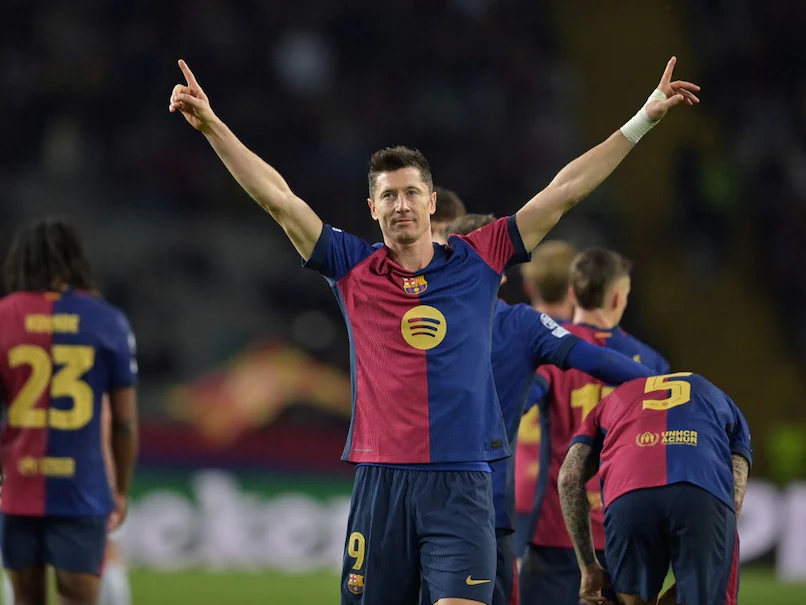 Robert Lewandowski Scores Milestone Champions League Goal as Barcelona Defeats Brest