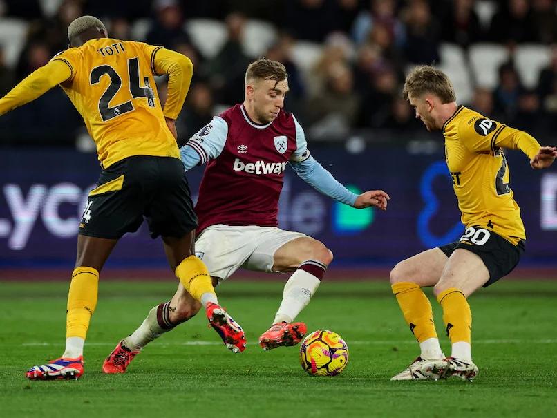 Jarrod Bowen Relieves West Ham Boss Julen Lopetegui As Gary O'Neil's Future Hangs in the Balance